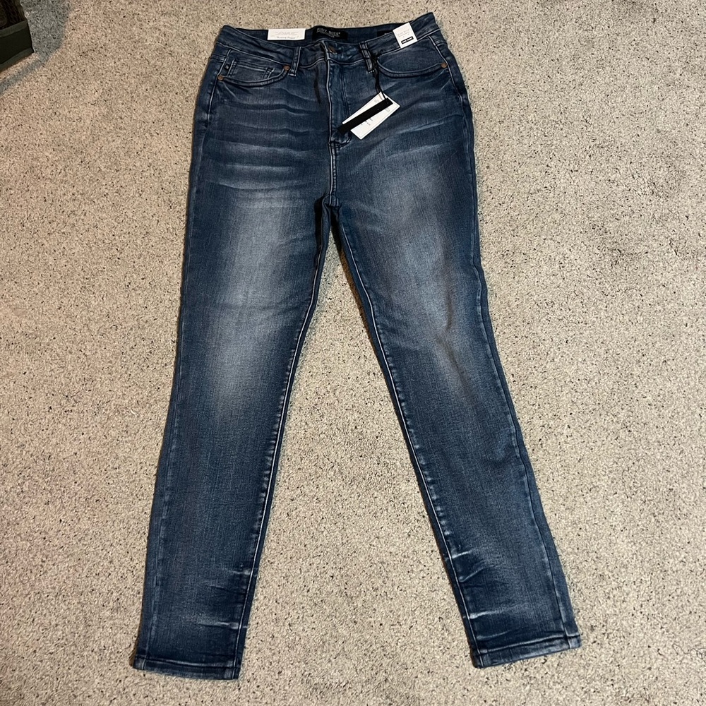 Judy blue tummy control top jeans
